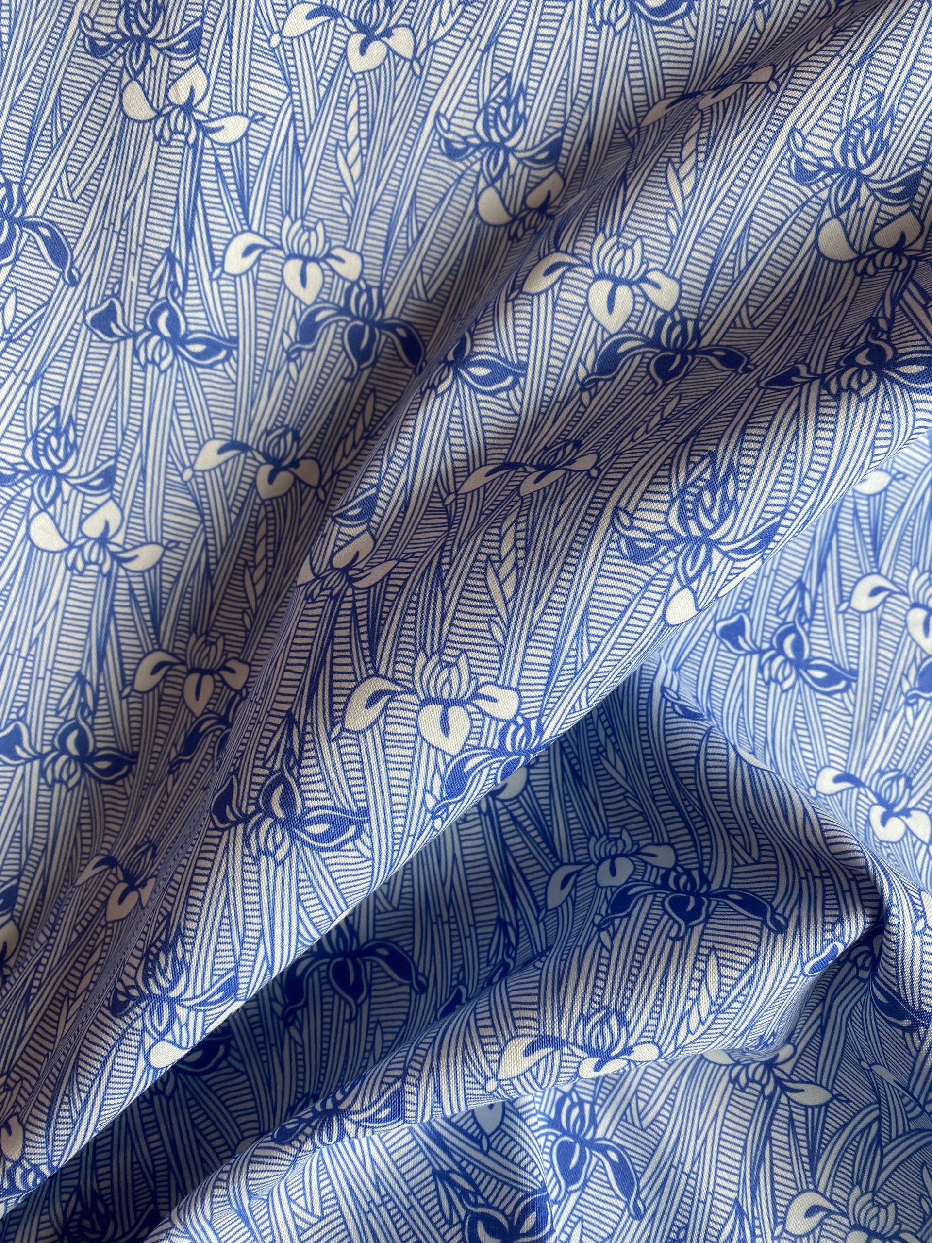 V & A - Irish Impression - cotton/viscose mix