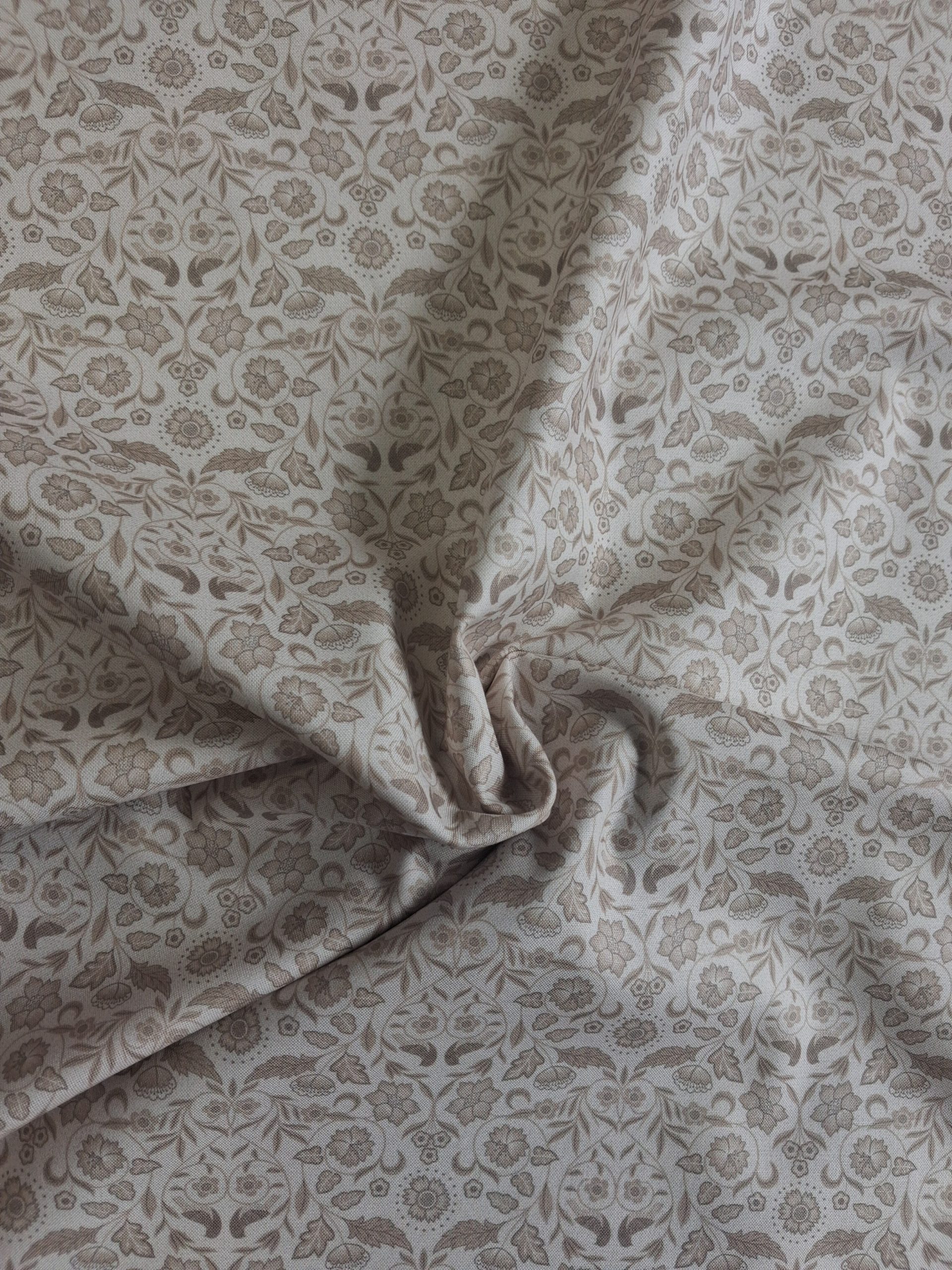 Isabella - Small Cream - Irene and Lewis - Image 3