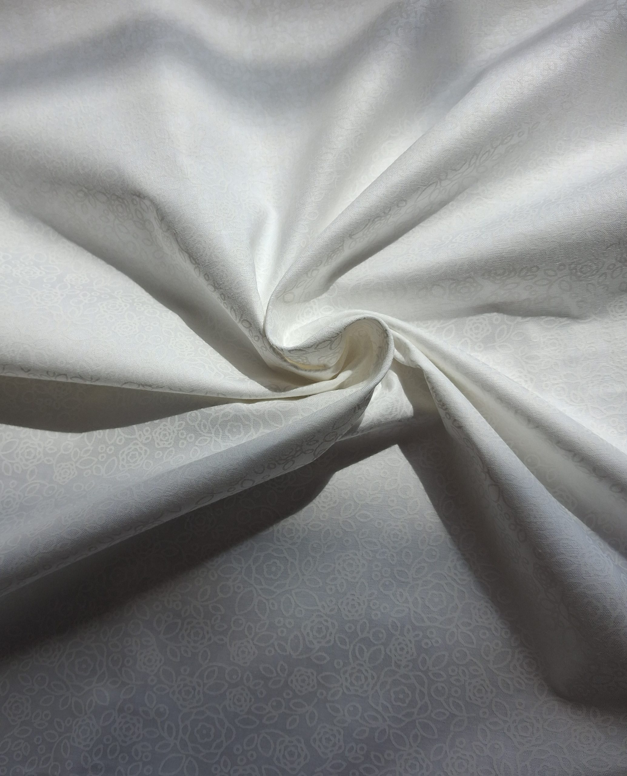 100% Cotton - PastePrint Ivory