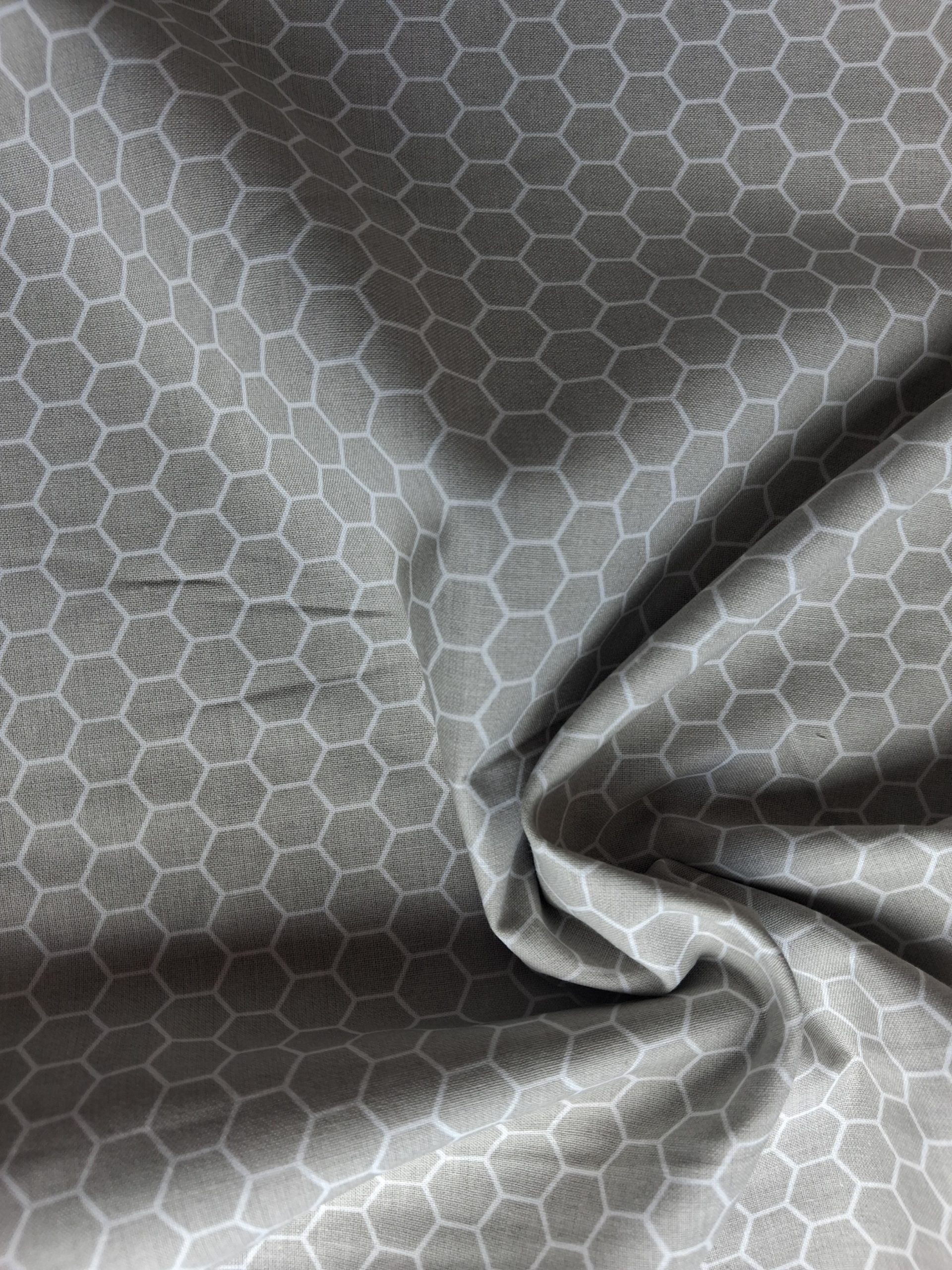 100% Cotton - Honeycomb White on Grey / Gray - Image 2