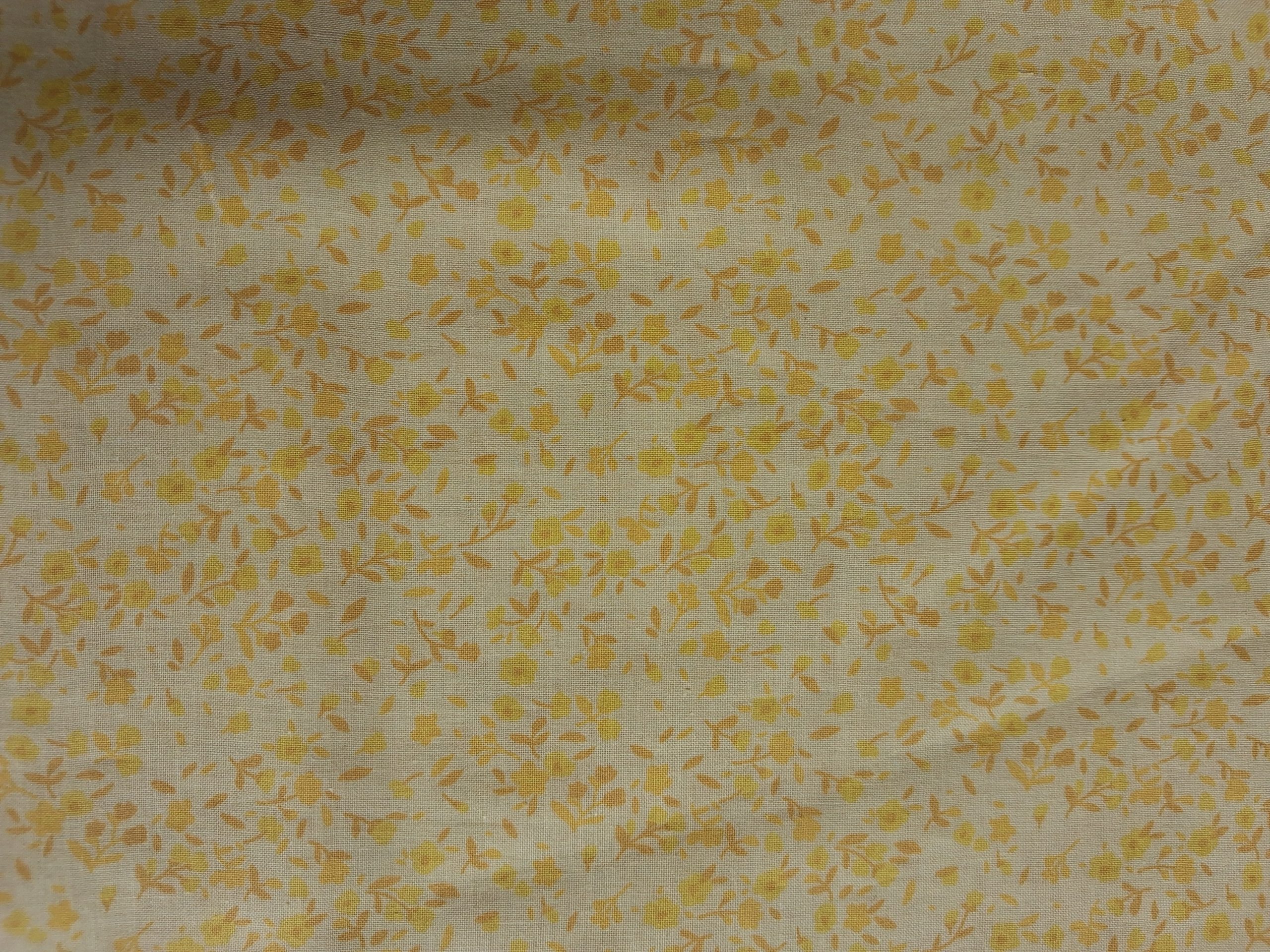 100% Cotton - Ditsy Floral & Vines Vintage Cream - Image 2